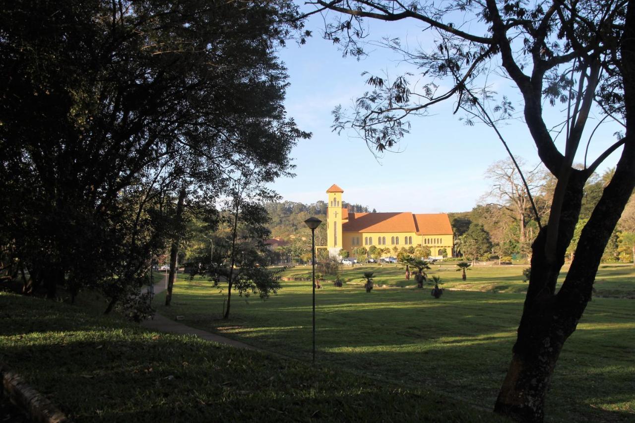 הוילה Araxá Chale Bosque Do Barreiro מראה חיצוני תמונה