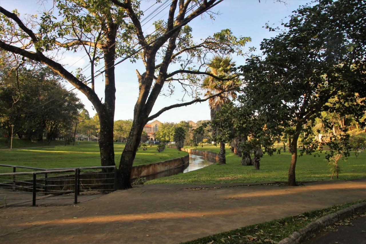 הוילה Araxá Chale Bosque Do Barreiro מראה חיצוני תמונה